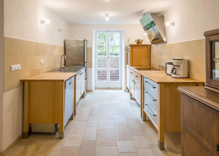 Nengshof Ferienhaeuser Sonnenblume Und Heublume